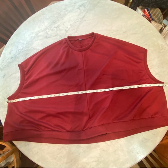 Sweatshirt like topper, oversized XL, burgundy in color - Picture 5 of 8